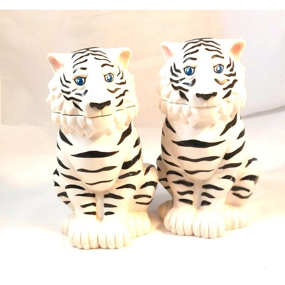 Ringling Bros Barnum & Bailey Circus WHITE TIGER Lidded Stein Mug Cup 2 set - Picture 1 of 12